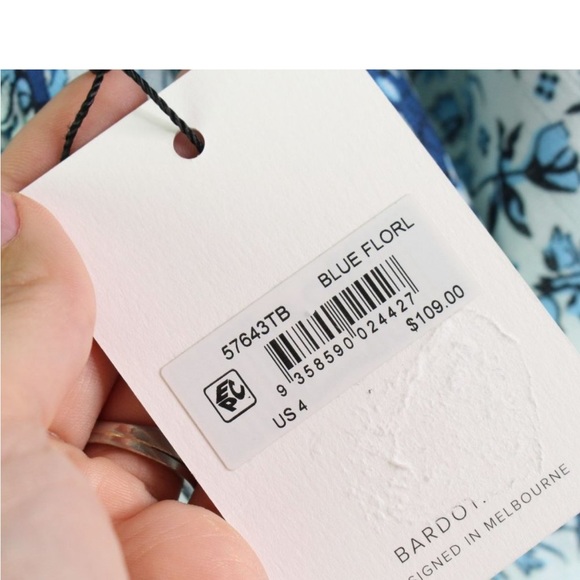 NWT BARDOT floral top - Picture 5 of 8